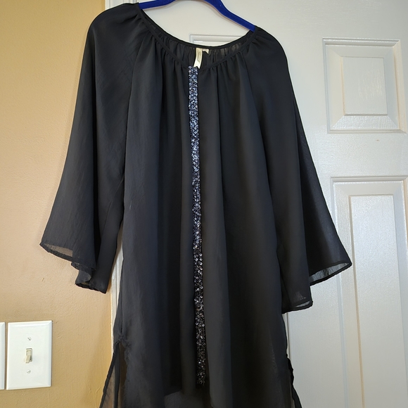 Chenault Tops - Elegant Black Women's Tunic Top
